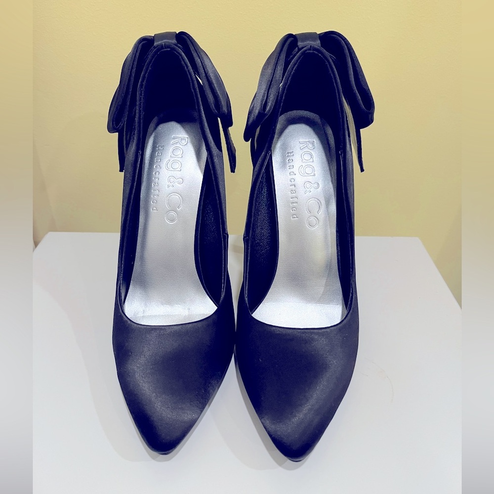 Rag & Co Handcrafted black satin stiletto Pumps